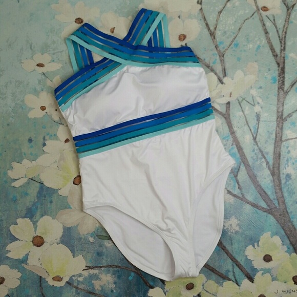 Kenneth Cole Other - Kenneth Cole Women's Size XL One Piece Swimsuit